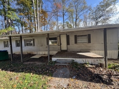 property at 207 Cherry Tree Dr