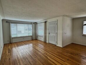 646 S Canosa Ct in Denver, CO - Building Photo - Building Photo