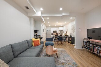 72 Nelson Ave in Jersey City, NJ - Building Photo - Building Photo