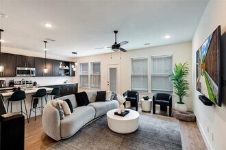 7322 Bree Ct in Dallas, TX - Building Photo - Building Photo