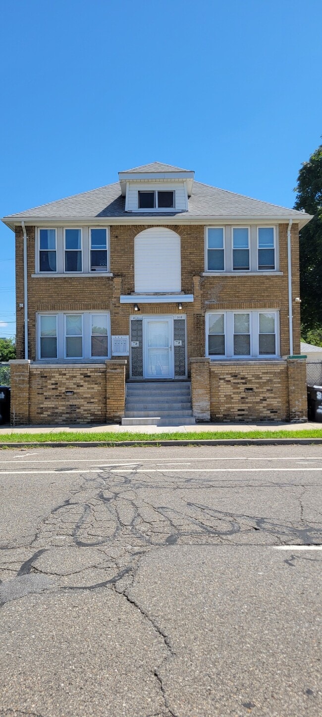3410 Rosa Parks Blvd in Detroit, MI - Building Photo - Building Photo