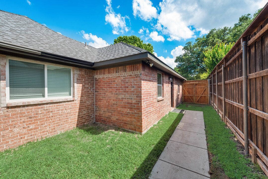 6722 Hyacinth Ln in Dallas, TX - Foto de edificio