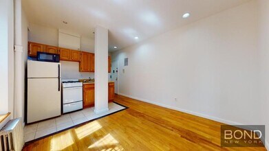 237 E 5th St in New York, NY - Building Photo - Building Photo