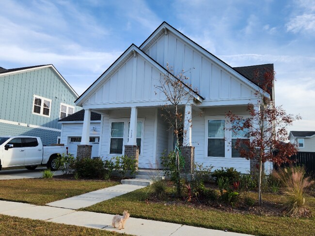 property at 112 Ashworth Dr