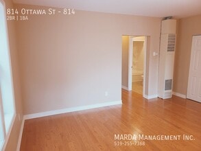 814 Ottawa St in Windsor, ON - Building Photo - Building Photo