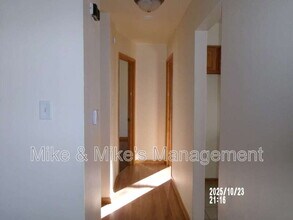 4926 N 54th St in Milwaukee, WI - Building Photo - Building Photo