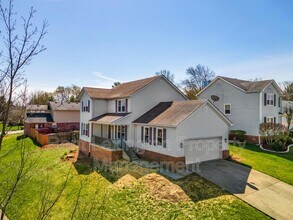 4589 Fieldmoor Dr in Lexington, KY - Building Photo - Building Photo