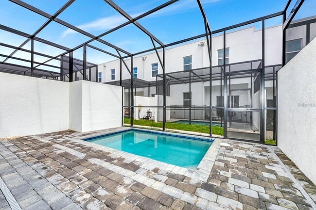 665 Trikomo Dr in Davenport, FL - Building Photo - Building Photo