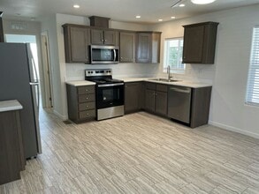 10701 N 99th Ave in Peoria, AZ - Building Photo - Building Photo