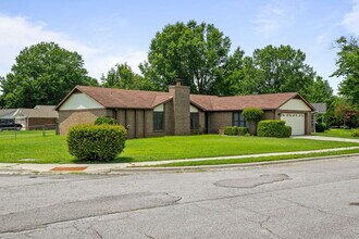 1028 SE Kinsey Dr in Huntsville, AL - Building Photo - Building Photo