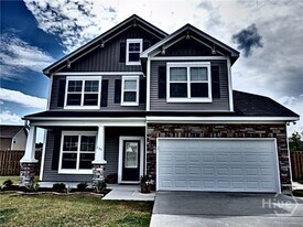 290 Willow Oak Dr in Richmond Hill, GA - Building Photo