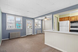 92 Baker St in Dover, NJ - Building Photo - Building Photo