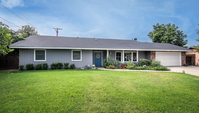 property at 25597 Lomas Verdes St