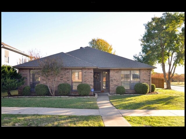 1620 Fannin Cir in Plano, TX - Foto de edificio
