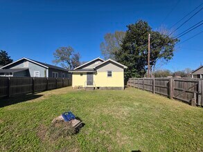 3042 Main St in Baton Rouge, LA - Building Photo - Building Photo