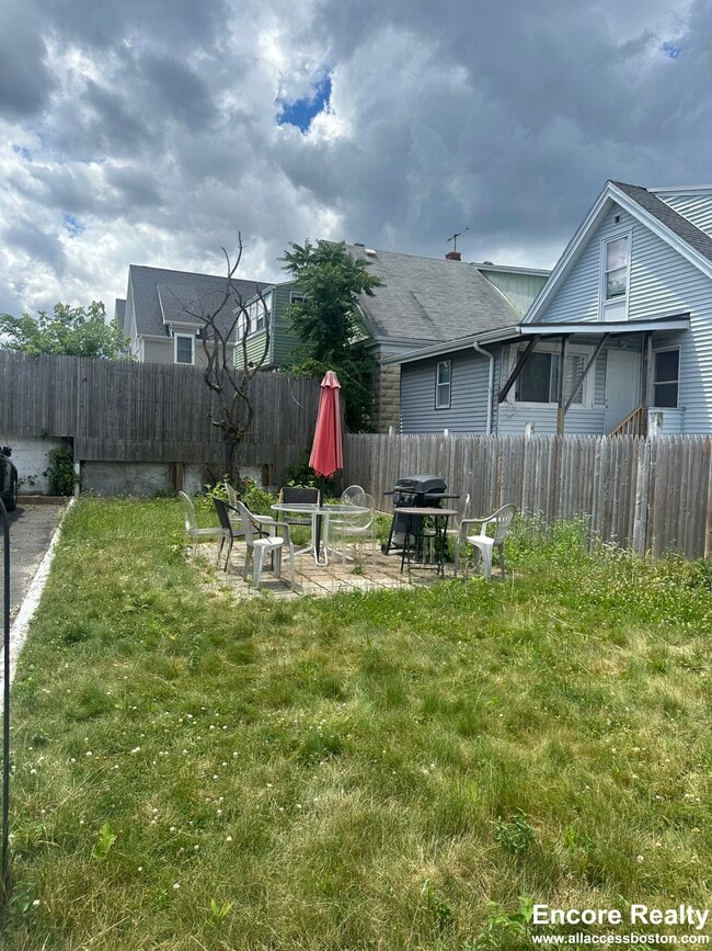 property at 5 Clyde St