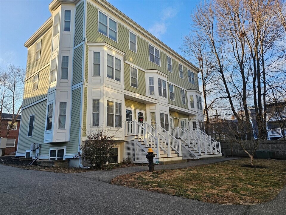 1-3 Louis Terrace in Boston, MA - Building Photo