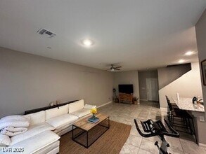 2428 Bagnara Pl in Henderson, NV - Building Photo - Building Photo
