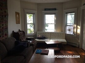 288 Boston Ave in Medford, MA - Building Photo