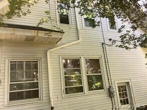 326 N Main St in Monroe, NY - Building Photo - Building Photo