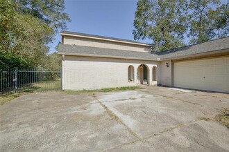 1962 Chart Dr in Crosby, TX - Building Photo - Building Photo