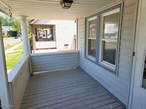 10118 Russell Ave in Garfield Heights, OH - Building Photo - Building Photo