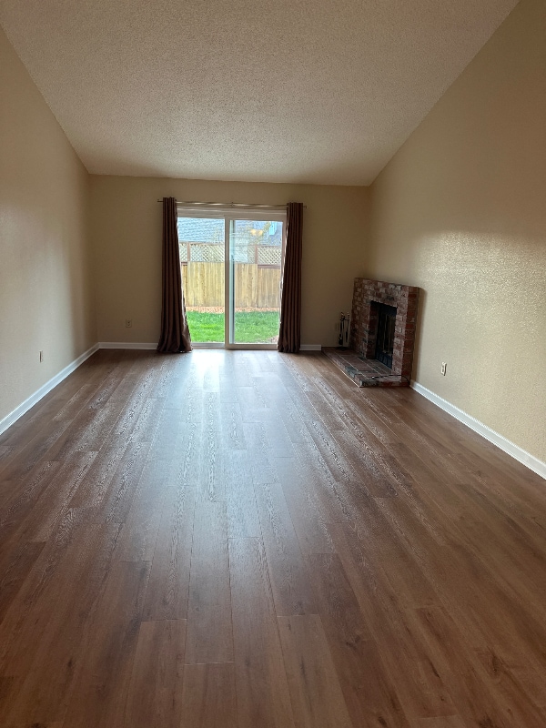 property at 4533 Hillview Ct