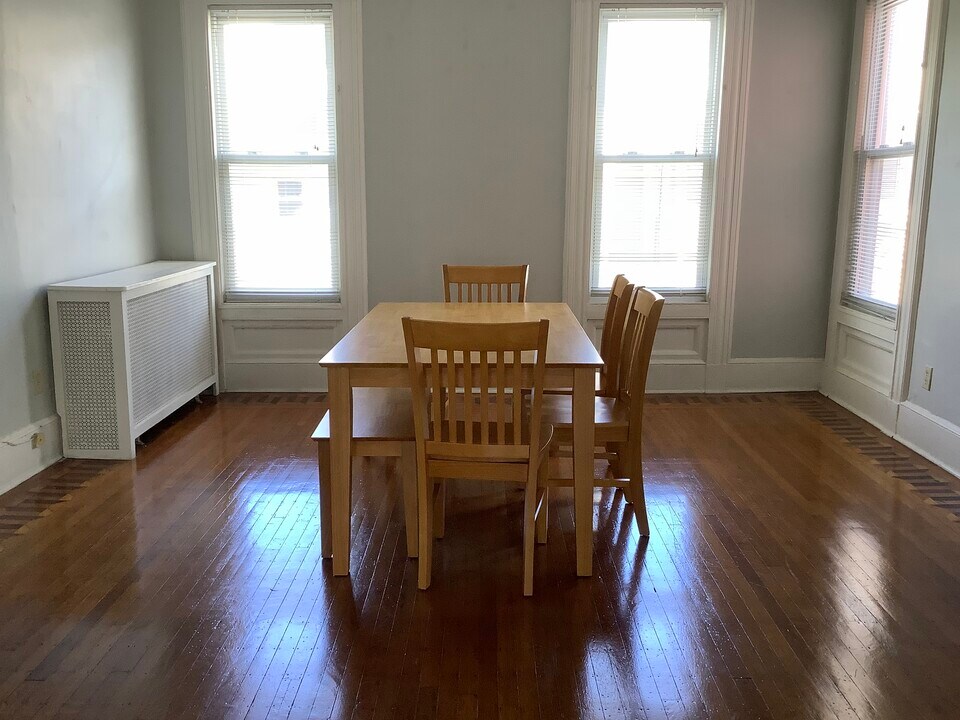 494 Winthrop Ave in New Haven, CT - Building Photo