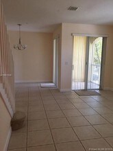 110 Jacaranda Country Club Dr-Unit -2B in Plantation, FL - Building Photo - Building Photo