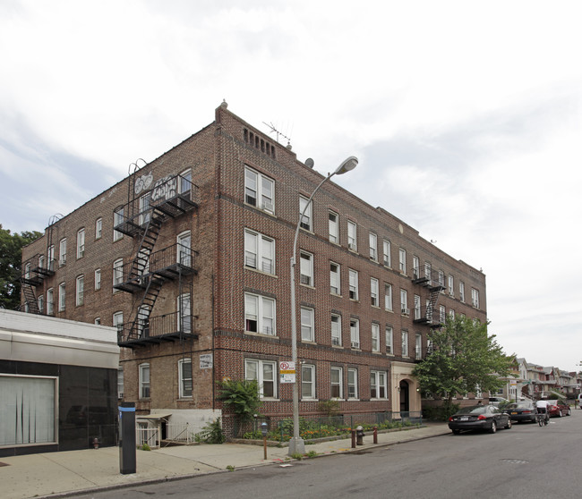 1313 E 16th St in Brooklyn, NY - Building Photo - Building Photo