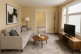 3509 Rucker Ave, Unit Unit #2 in Everett, WA - Building Photo