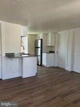 156 N Walnut St in Kennett Square, PA - Building Photo - Building Photo