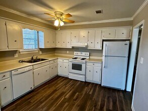 235 Cavalier Dr in Martinez, GA - Building Photo - Building Photo