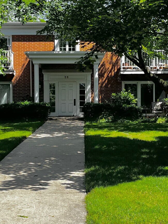 Lexington Green in Madison, WI - Building Photo - Building Photo