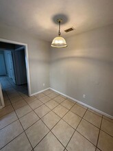 2277 Hartsfield Rd-Unit -Unit #2 in Tallahassee, FL - Building Photo - Building Photo