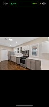 7836 S Kingston Ave in Chicago, IL - Building Photo - Building Photo