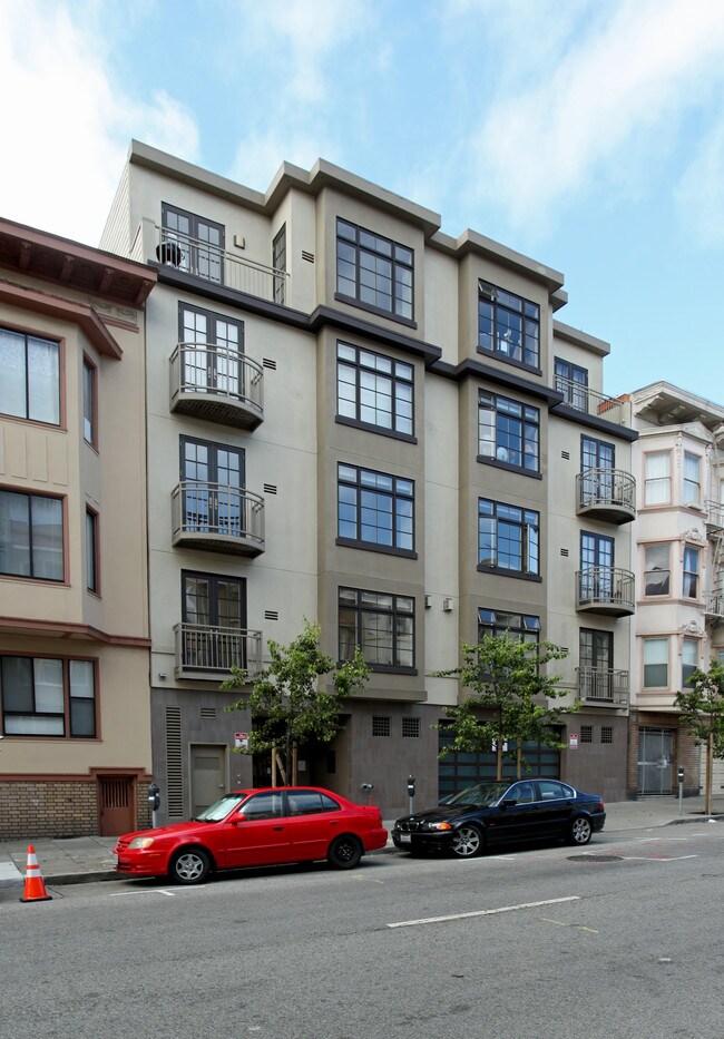 1725 Washington St in San Francisco, CA - Building Photo - Building Photo