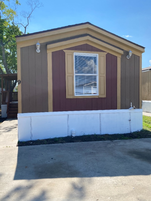 1120 N Vista Dr in Houston, TX - Building Photo - Building Photo