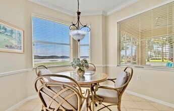 10480 Washingtonia Palm Way, Unit 1117 in Ft. Myers, FL - Building Photo - Building Photo