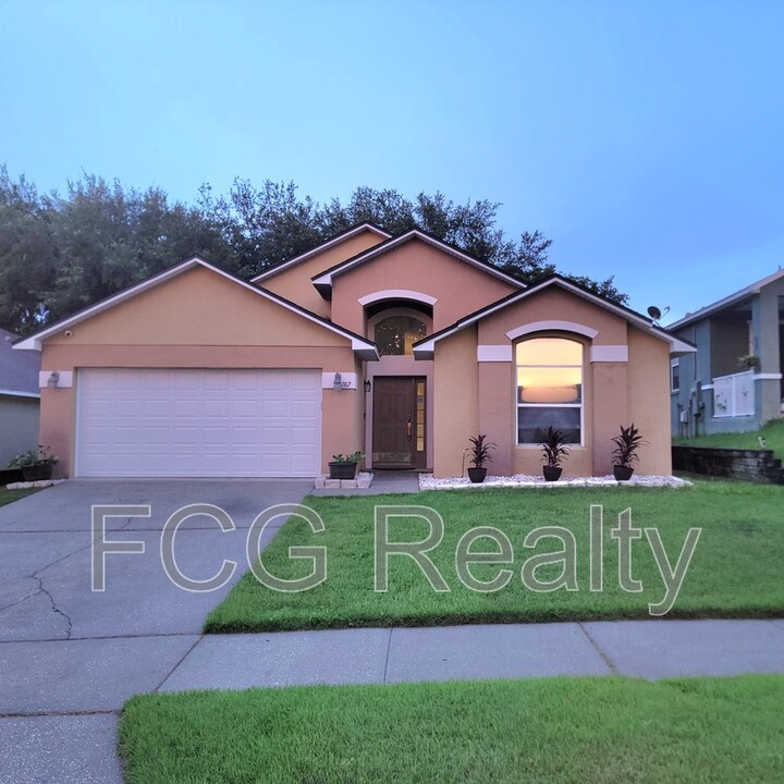 1167 Singleton Cir in Groveland, FL - Building Photo