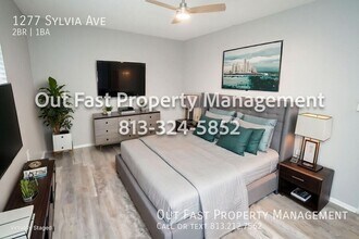 1277 Sylvia Ave in Spring Hill, FL - Building Photo - Building Photo