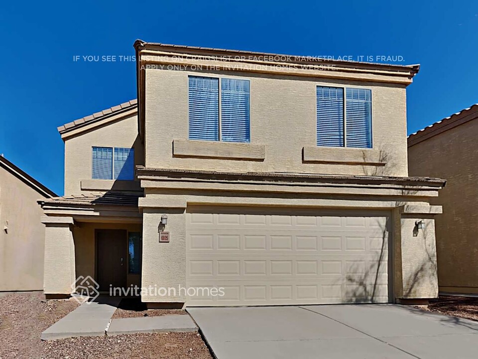 6805 N 130th Ave in Glendale, AZ - Building Photo