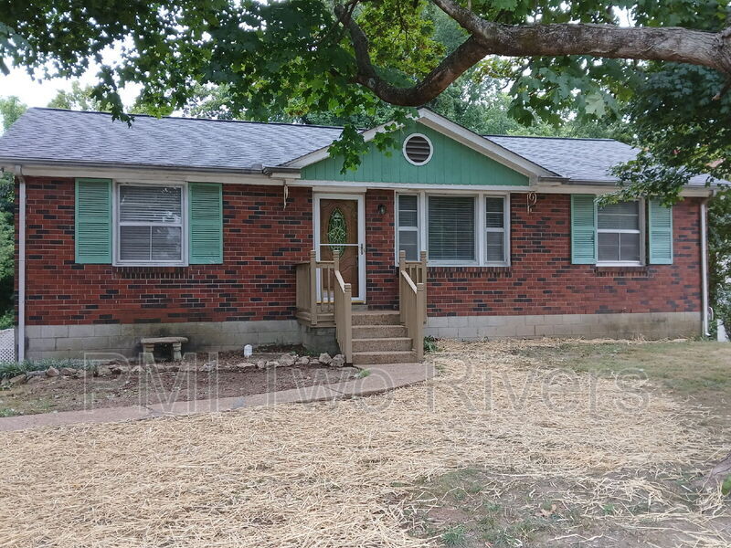 328 Jacksonian Dr in Nashville, TN - Building Photo