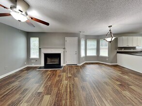 7481 Spoleto Loop in Fairburn, GA - Building Photo - Building Photo