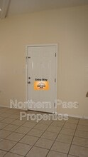 8909 Herbert St in El Paso, TX - Building Photo - Building Photo