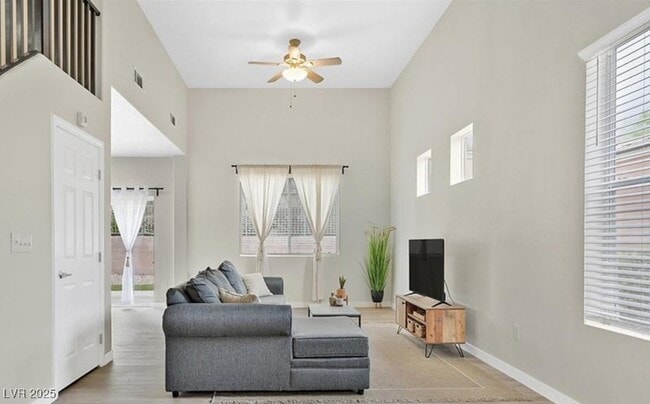 property at 657 Chase Tree St