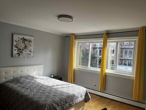 1354 E Washington St in Des Plaines, IL - Building Photo - Building Photo