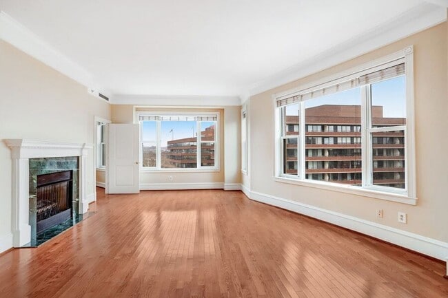 property at 2600 Pennsylvania Ave NW