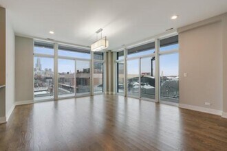 236 S Racine Ave in Chicago, IL - Building Photo - Building Photo