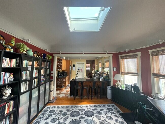 18 Oakland St in Cambridge, MA - Building Photo - Building Photo